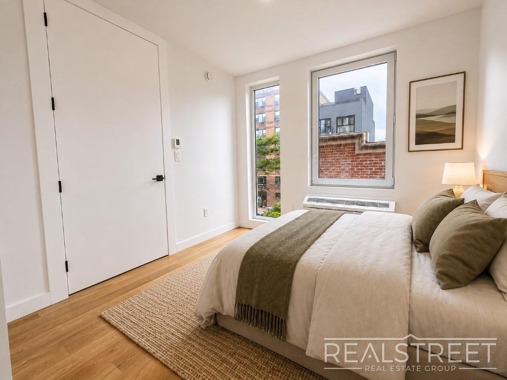 972 Bushwick Avenue - Photo 3