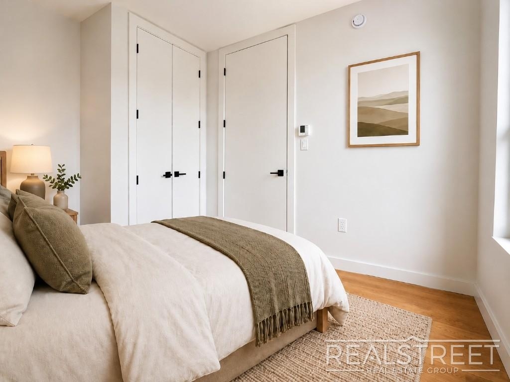 972 Bushwick Avenue - Photo 4