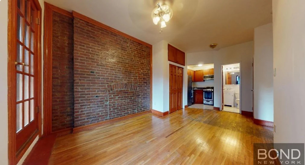 West 76th Street - Photo 4