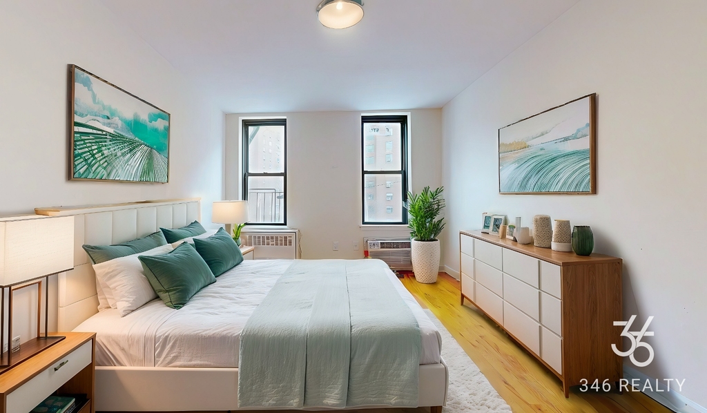 371 1st Avenue - Photo 2