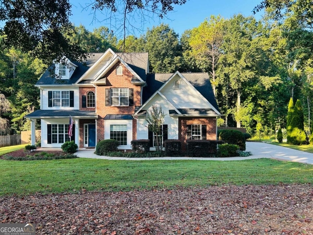 75 Sycamore Way - Photo 0
