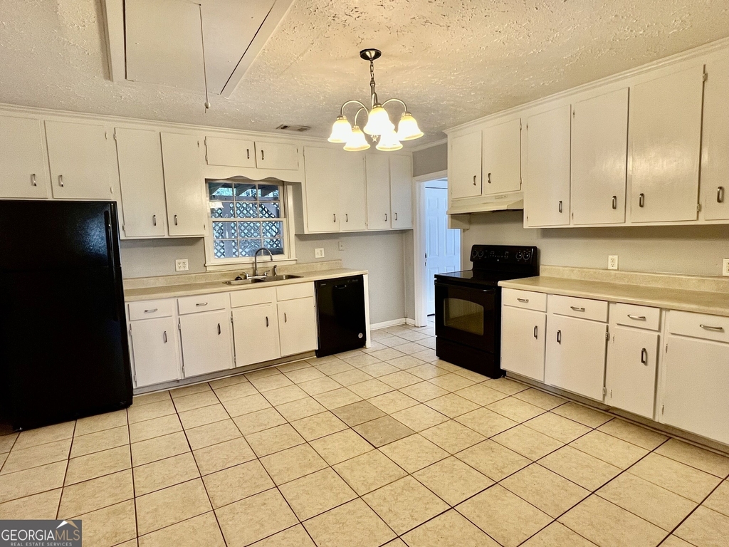 495 Ruth Street - Photo 6