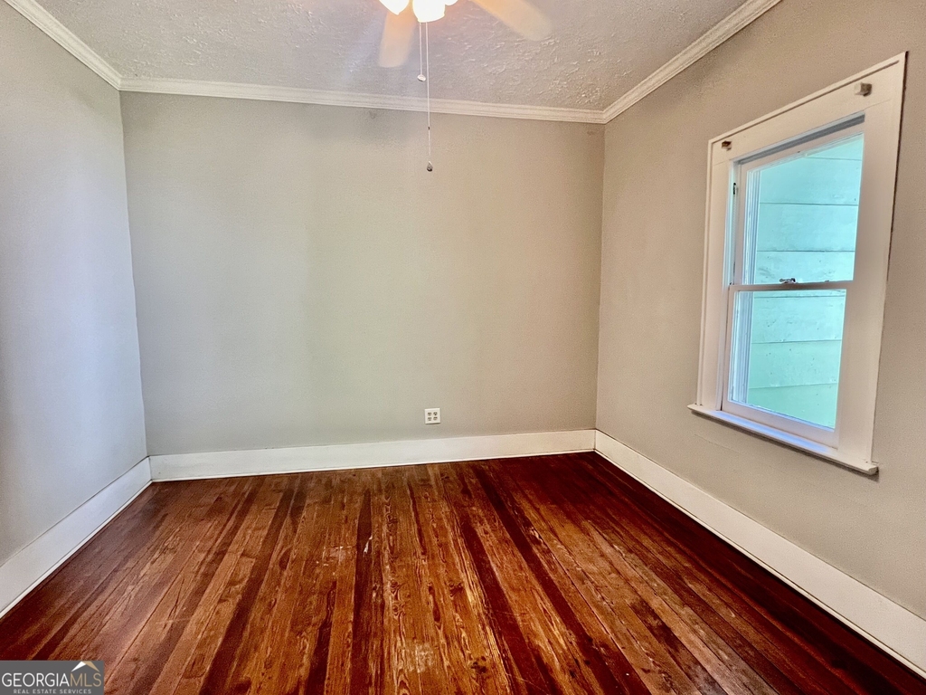 495 Ruth Street - Photo 15