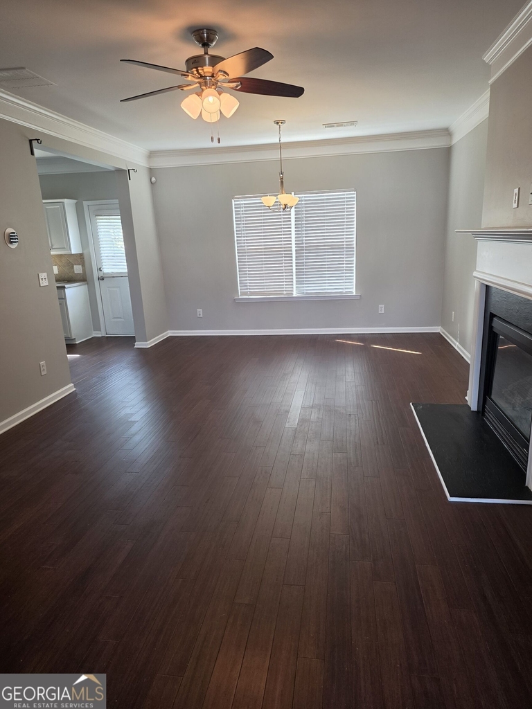 2432 Black Forest Drive - Photo 4