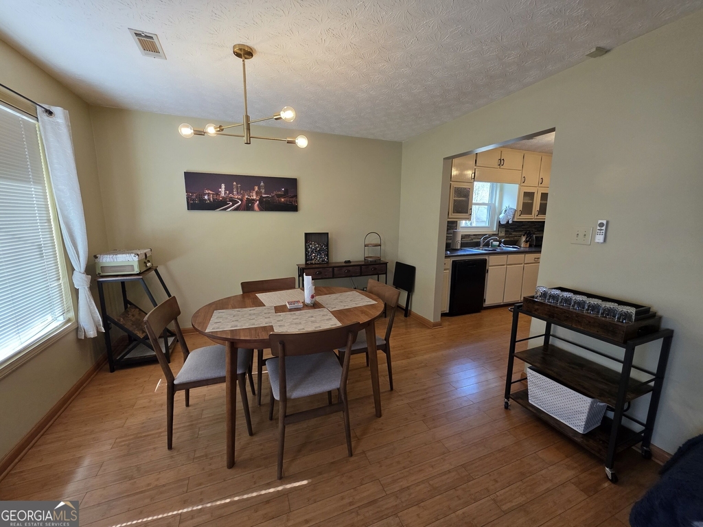 520 Cornwallis Way - Photo 5