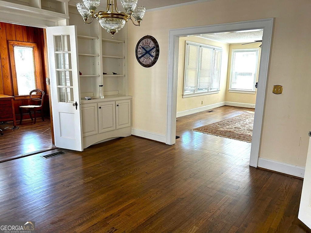 827 Boulevard - Photo 1