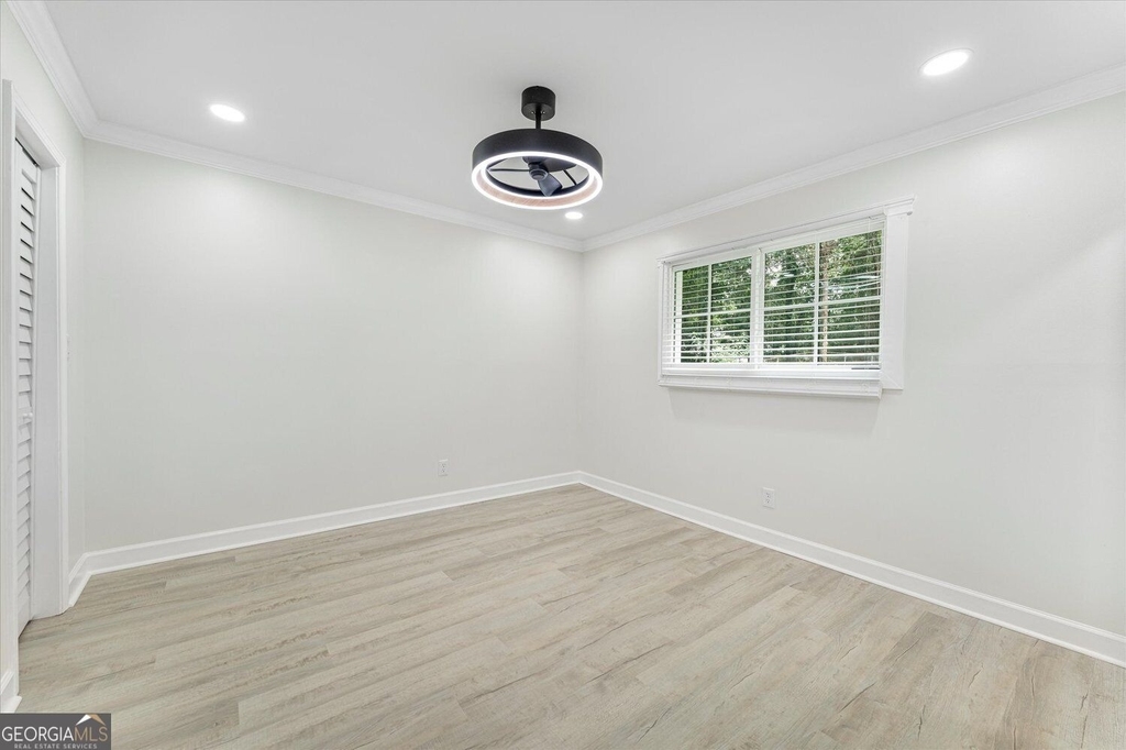6073 Fieldcrest Drive - Photo 19
