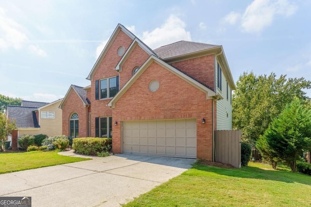 3272 Pomarine Lane - Photo 2