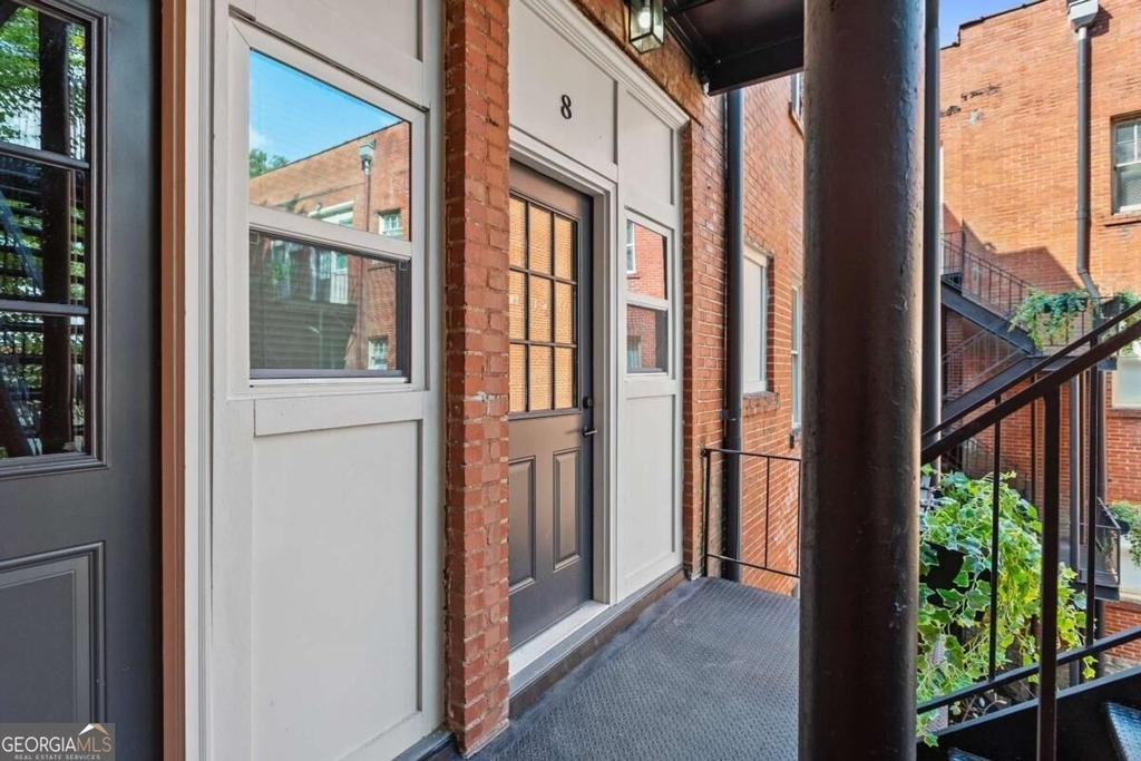 360 Ponce De Leon Avenue Ne - Photo 1