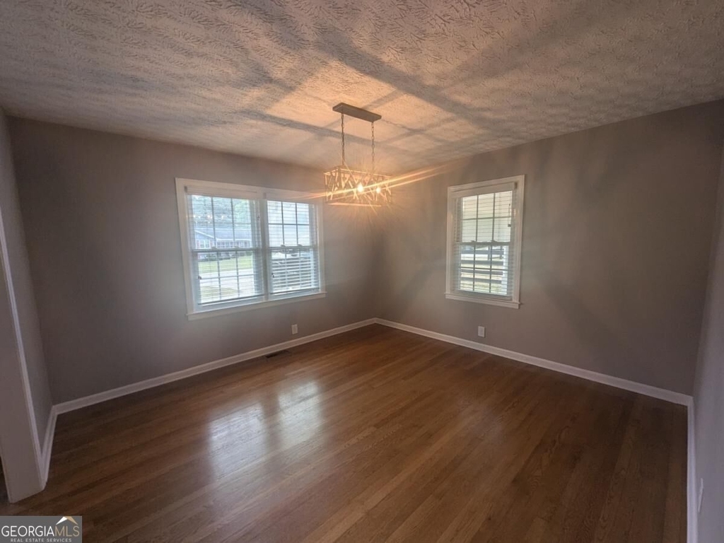 6115 Jewell Bennett Road - Photo 10