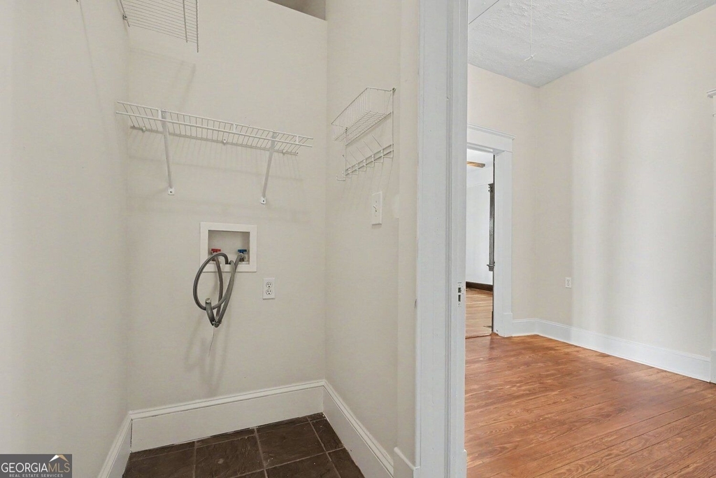 954 United Avenue Se - Photo 27