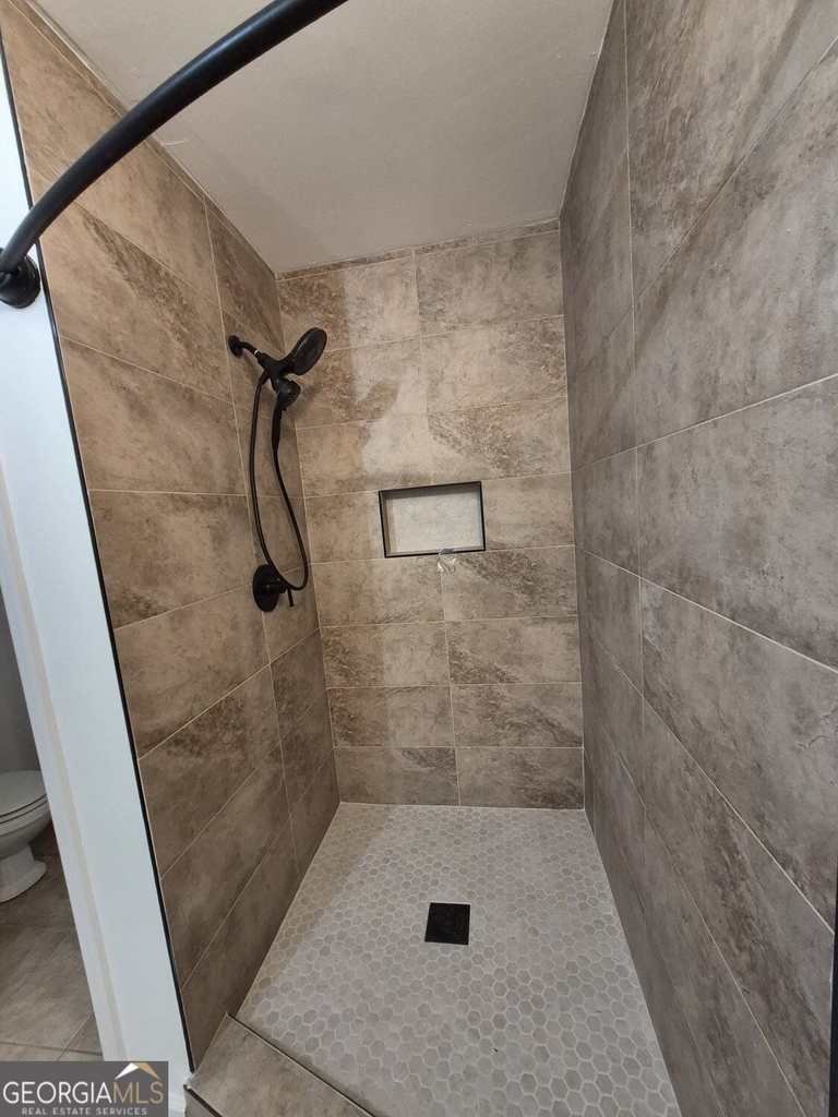 1875 Brewer Boulevard Sw - Photo 5