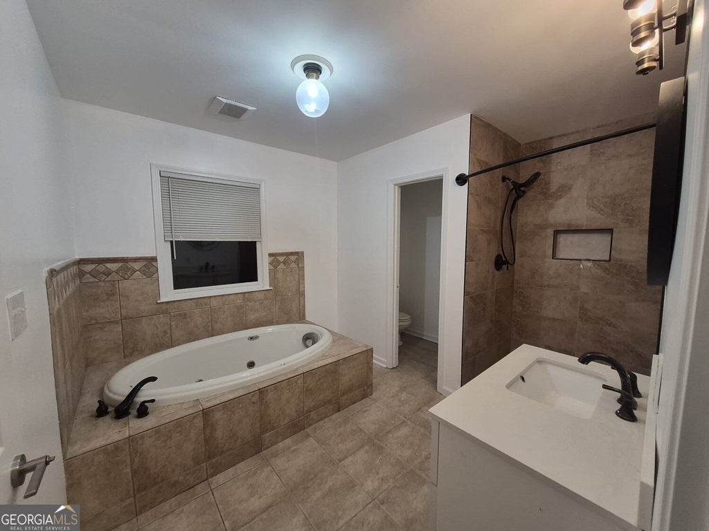 1875 Brewer Boulevard Sw - Photo 7