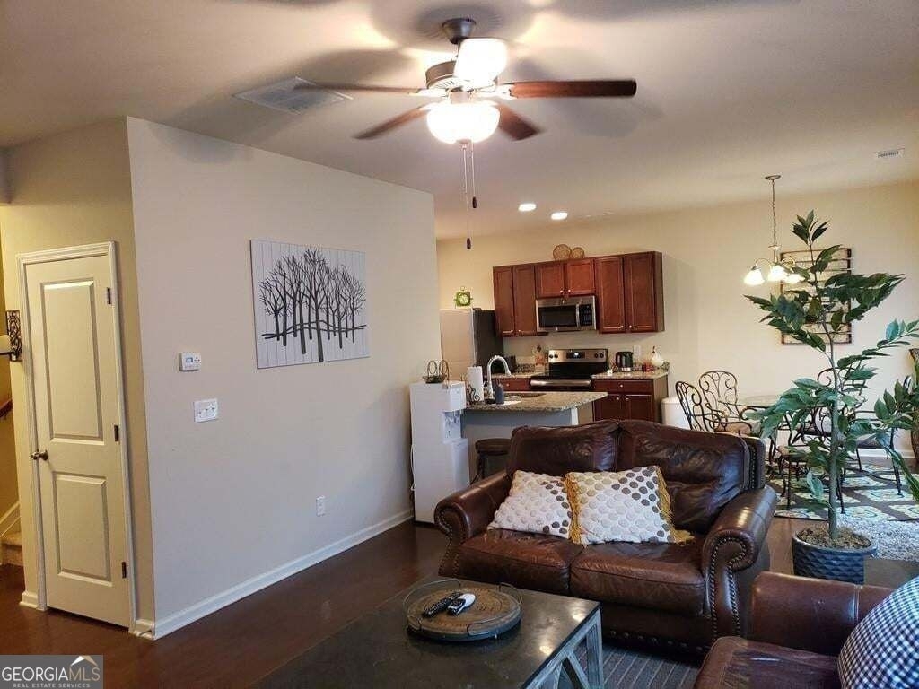 323 Hardy Ives Lane - Photo 1
