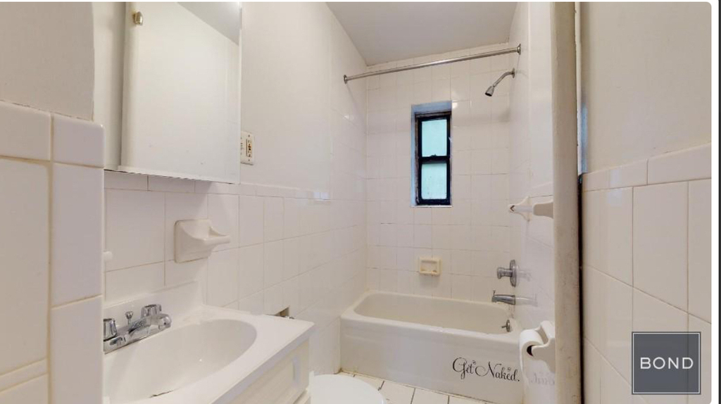 East 75th  Street  - Photo 3