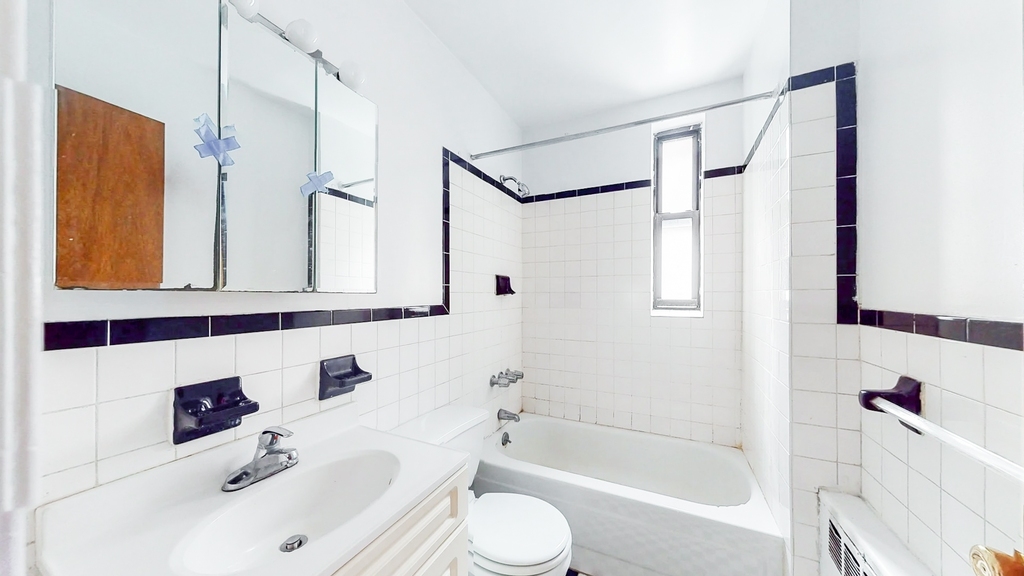 415 East 73rd Street - Photo 3