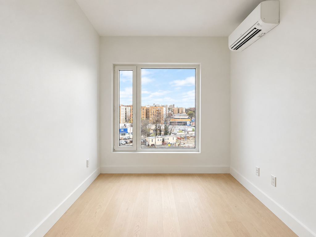 837 Maple Street - Photo 0