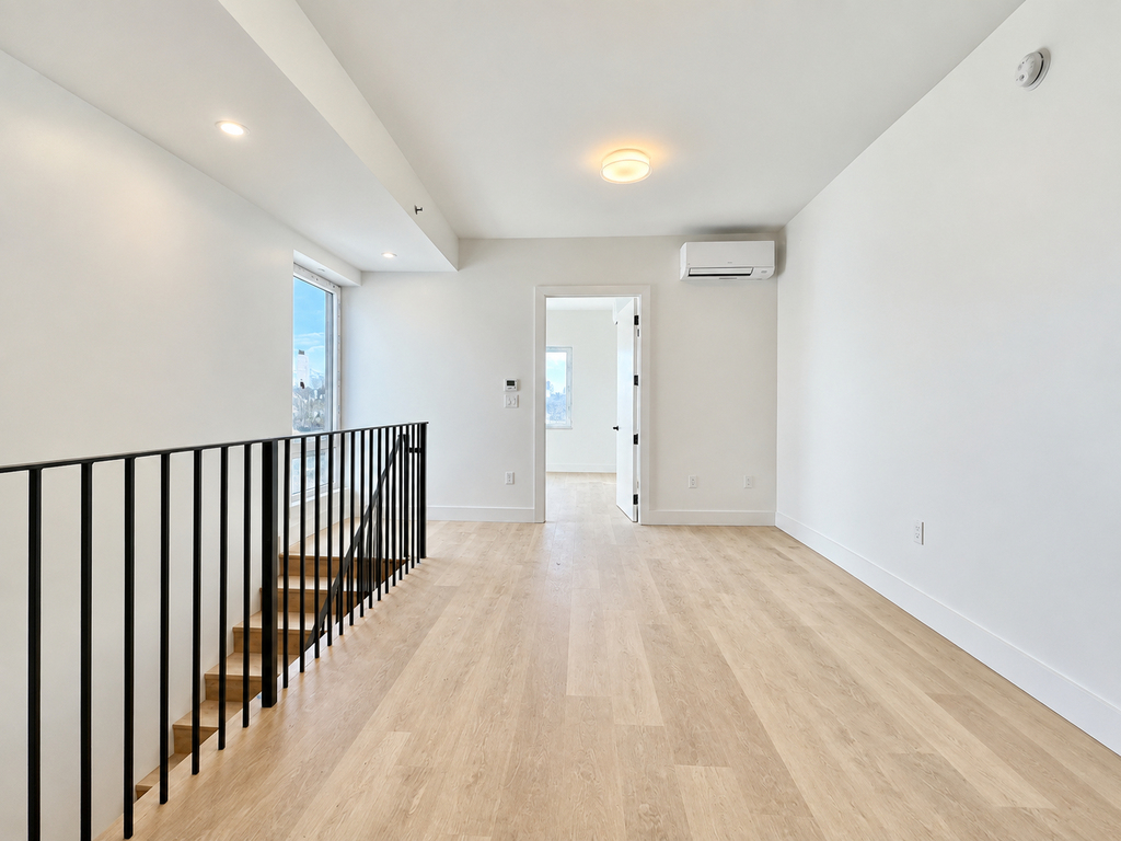 80 Linden Blvd - Photo 5
