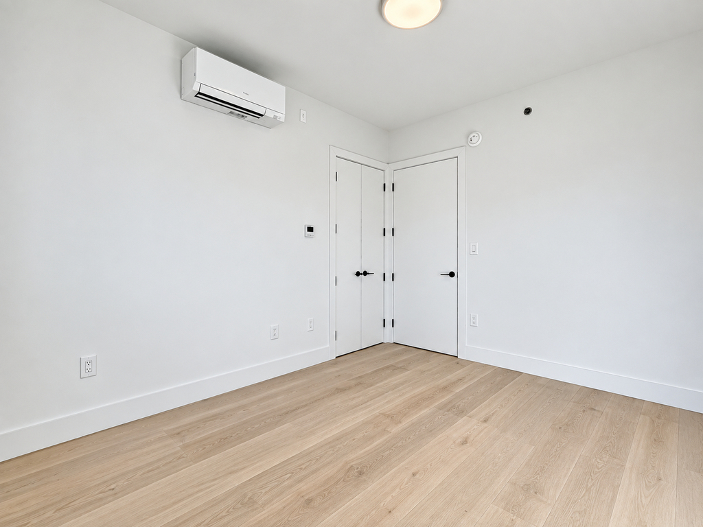 80 Linden Blvd - Photo 9