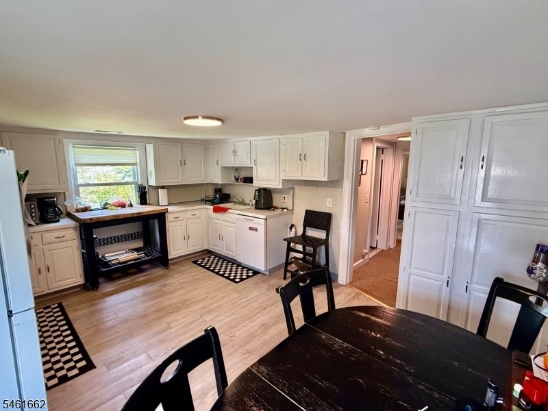 80 North St - Photo 3