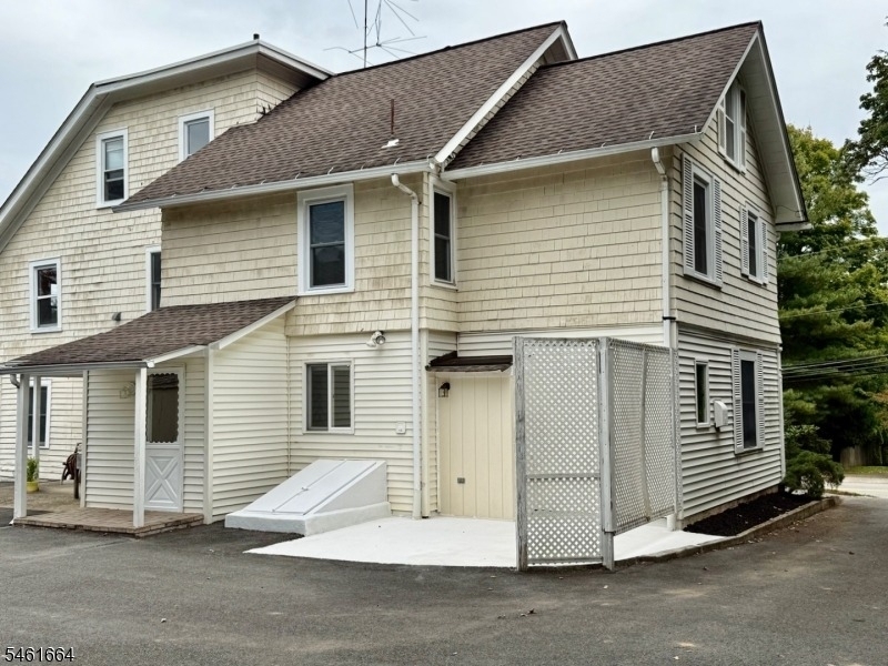 288 Greenwood Ave - Photo 21