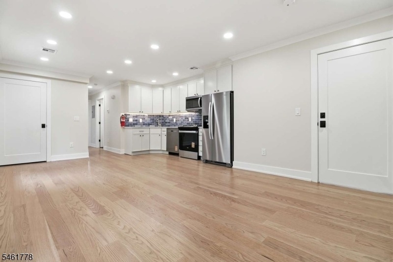 134 Snyder Ave - Photo 0