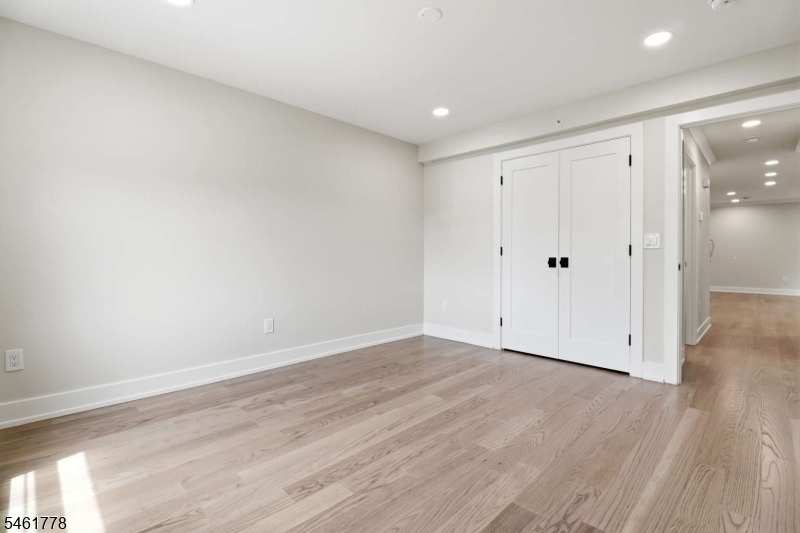 134 Snyder Ave - Photo 8