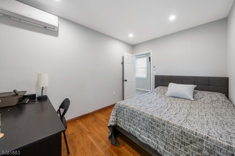 166 Victor St Unit 1 - Photo 5