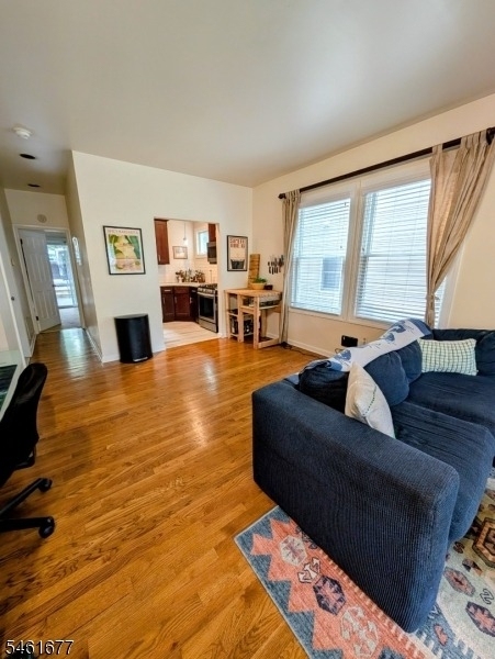 36 Phoenix Ave - Photo 3