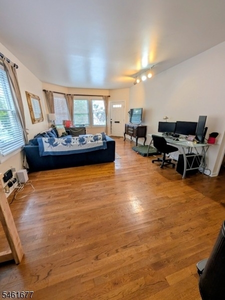 36 Phoenix Ave - Photo 2