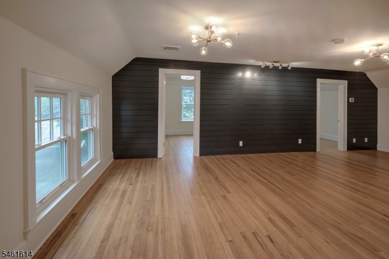 1926 Long Hill Rd - Photo 4