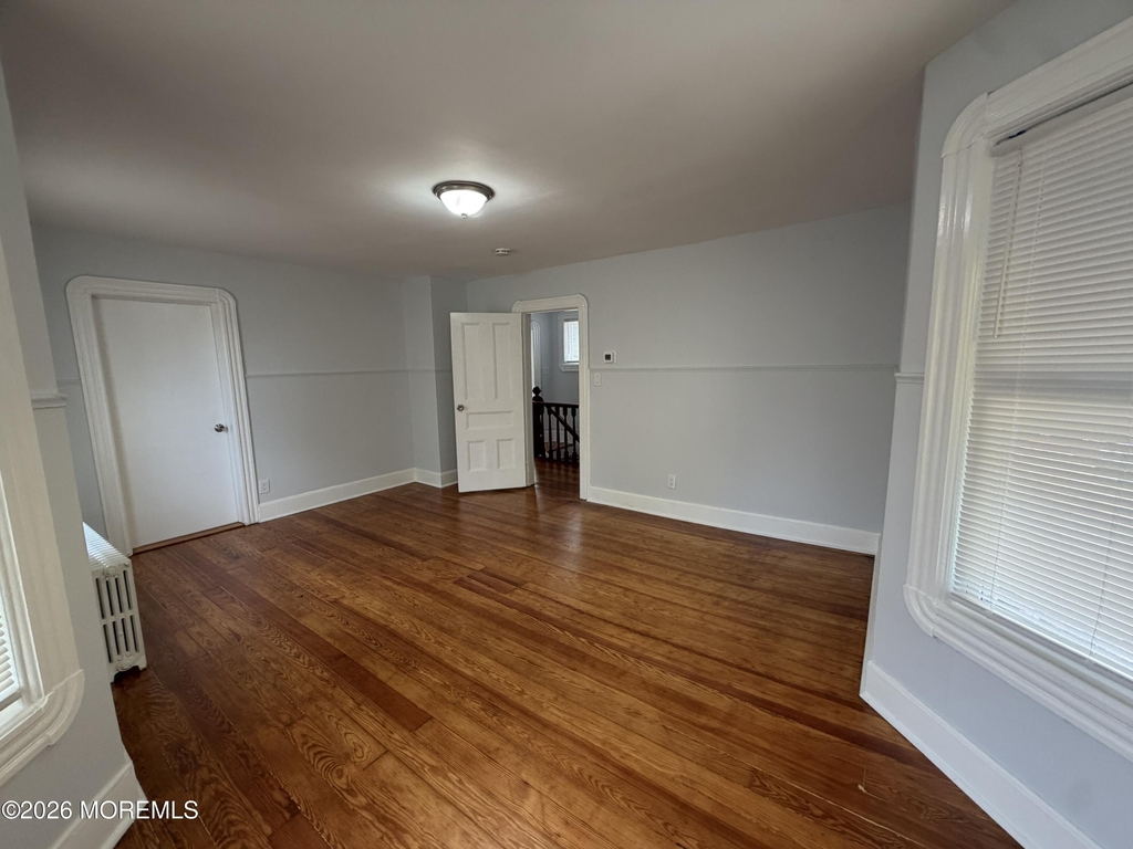 368 Carr Avenue - Photo 3