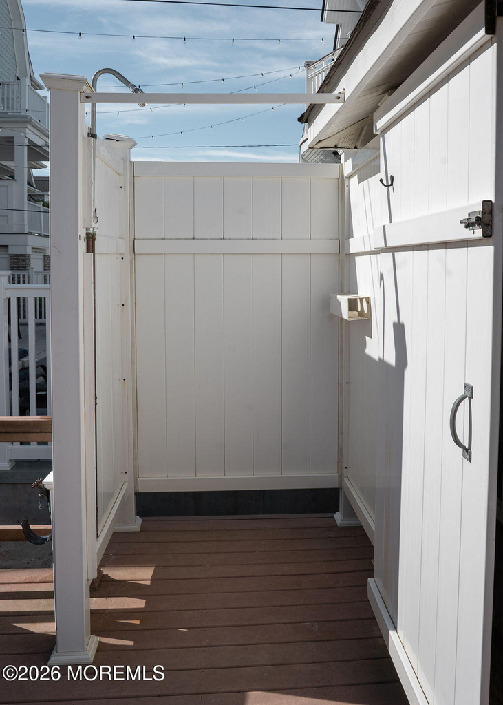 276 1st Avenue - Photo 19