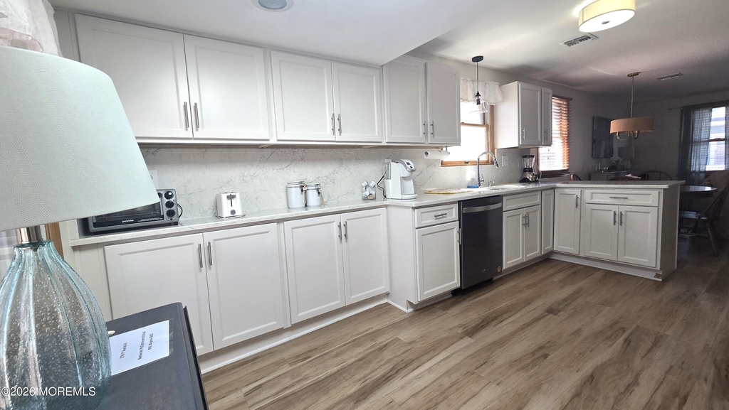 276 1st Avenue - Photo 2