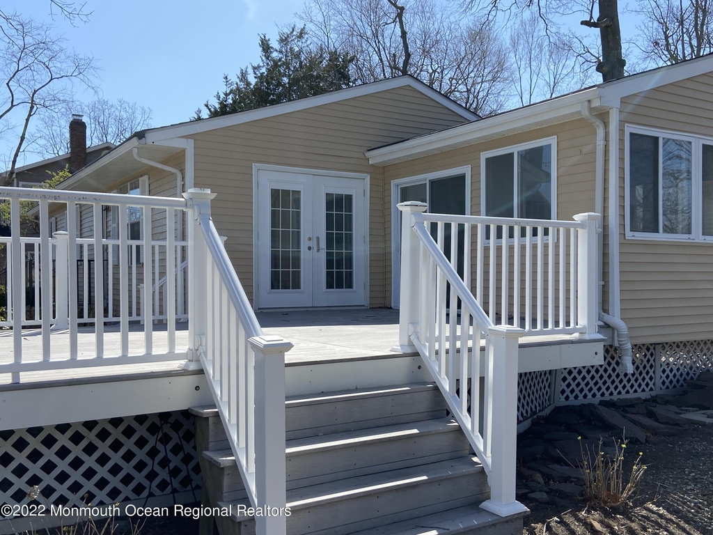 211 Henley Avenue - Photo 3