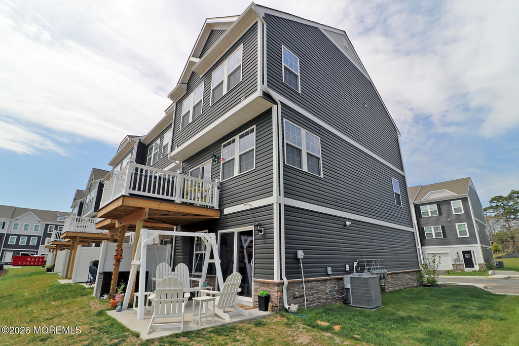 16 Baybreeze Drive - Photo 2
