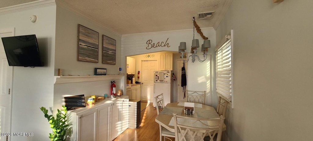 304 Bay Boulevard - Photo 6