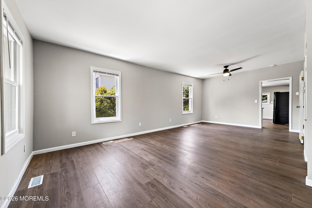 156 Main Street - Photo 5