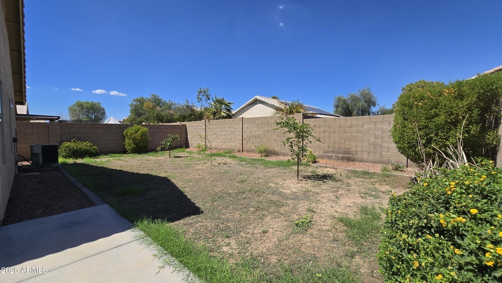 13344 W Desert Lane - Photo 23