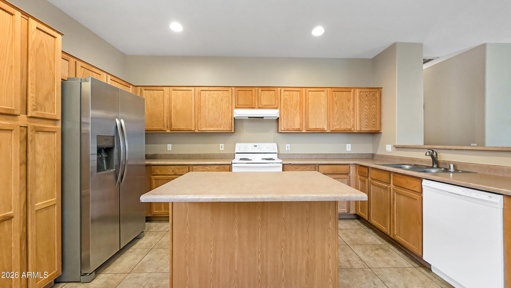 12523 W Estero Lane - Photo 6