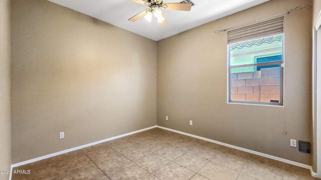12523 W Estero Lane - Photo 15