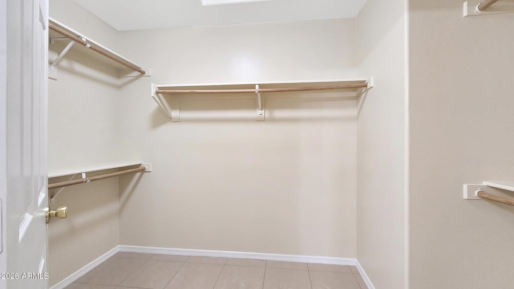 632 S 152nd Lane - Photo 9