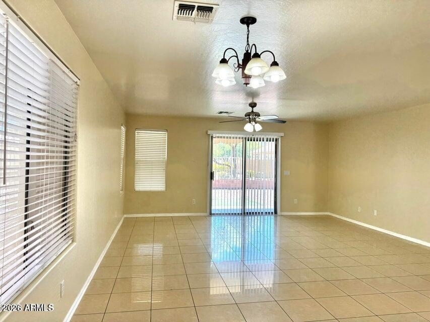 632 S 152nd Lane - Photo 3