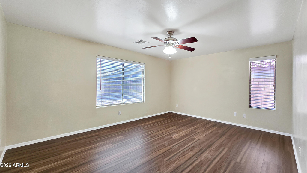 632 S 152nd Lane - Photo 13