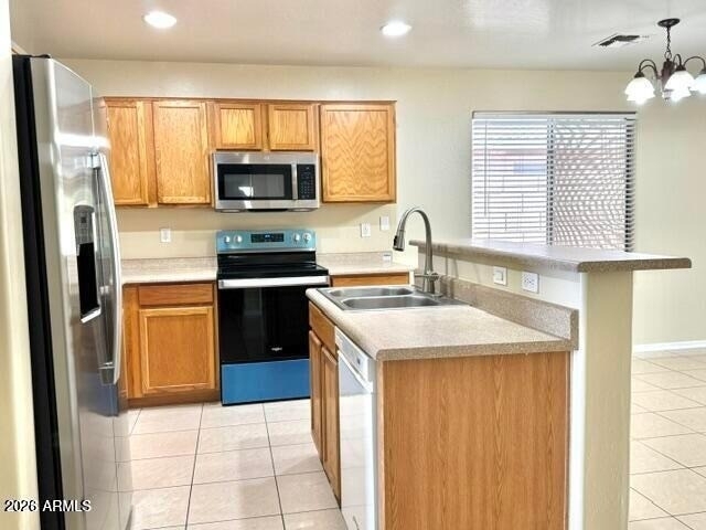 632 S 152nd Lane - Photo 2