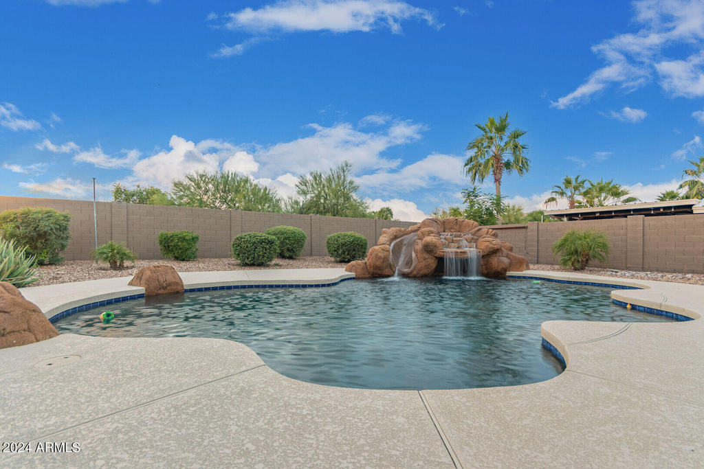 31748 N Blackfoot Drive - Photo 12