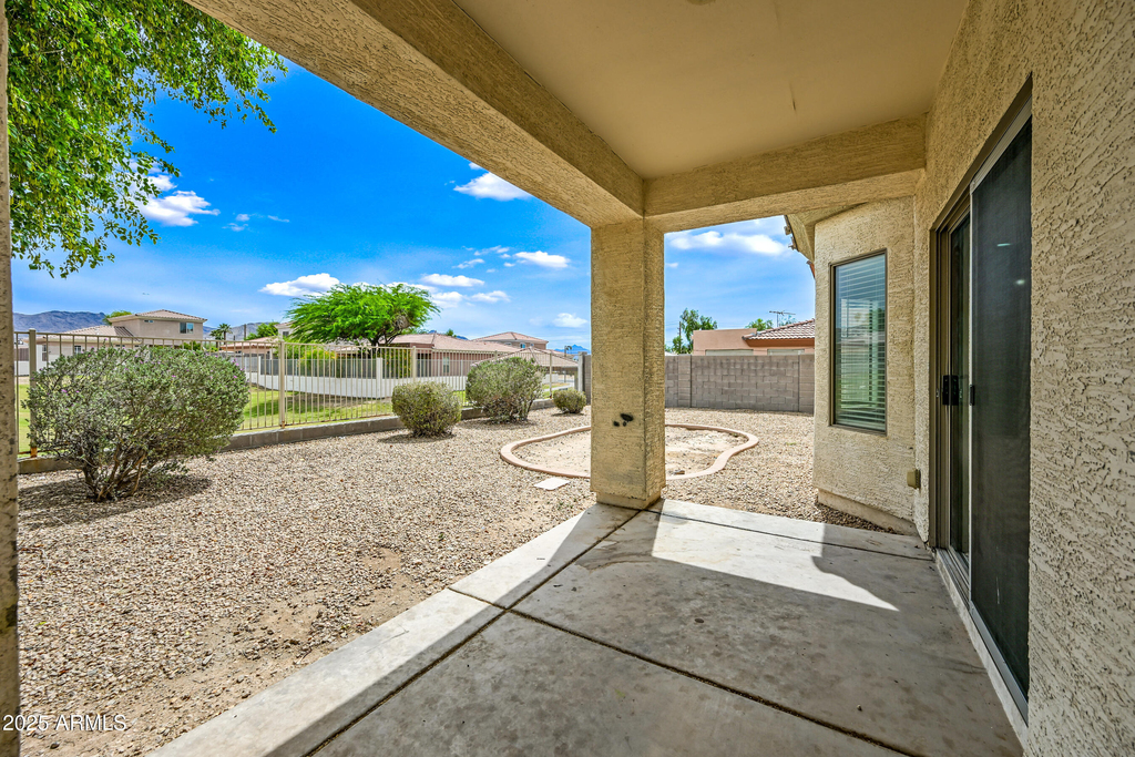 605 W Latona Road - Photo 26