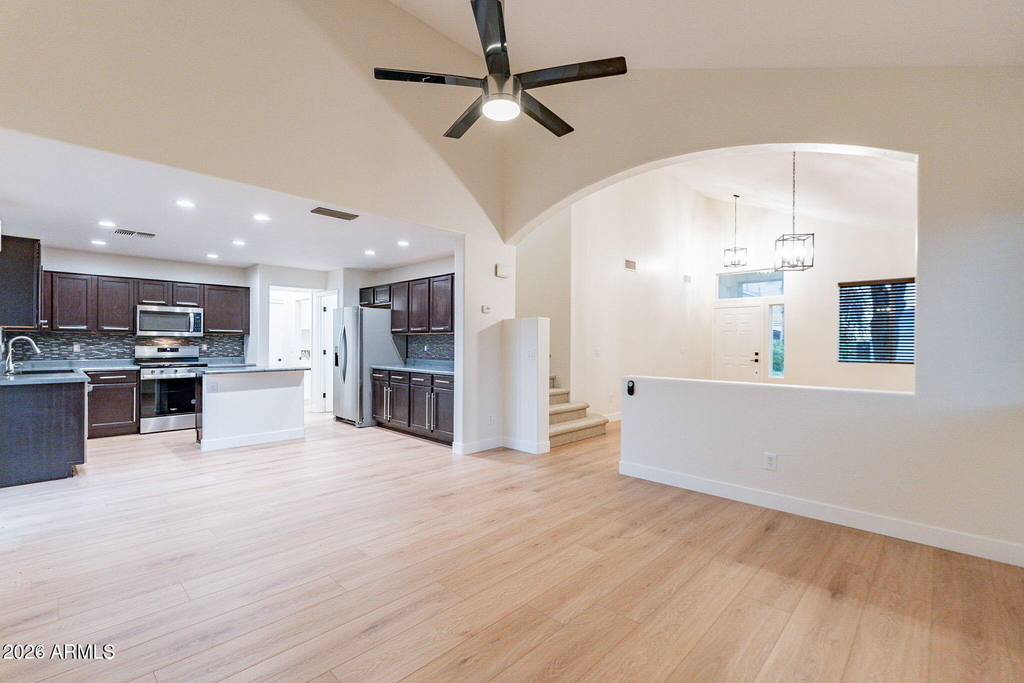 701 W Gibson Avenue - Photo 6