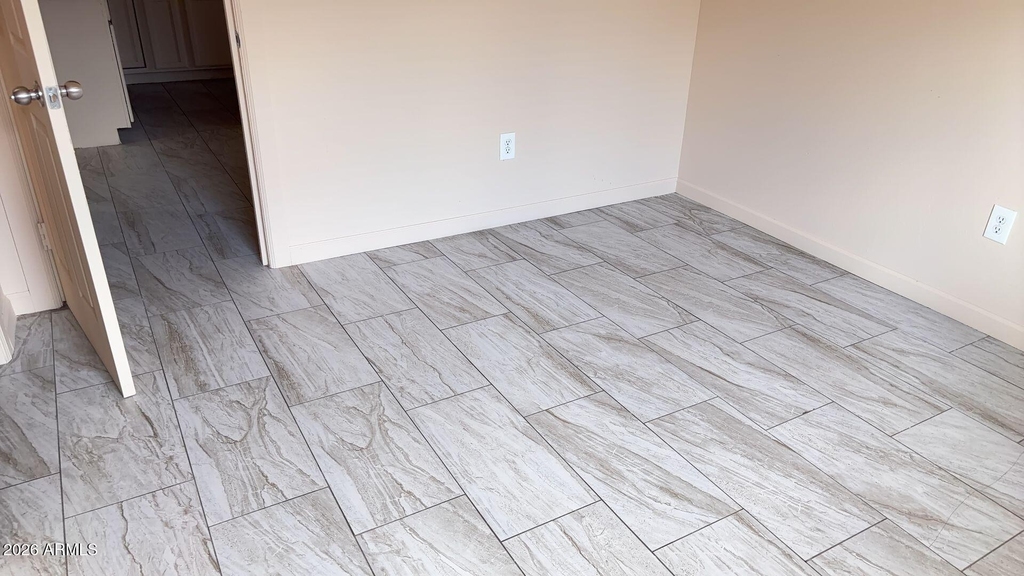 6714 N 54th Avenue - Photo 9