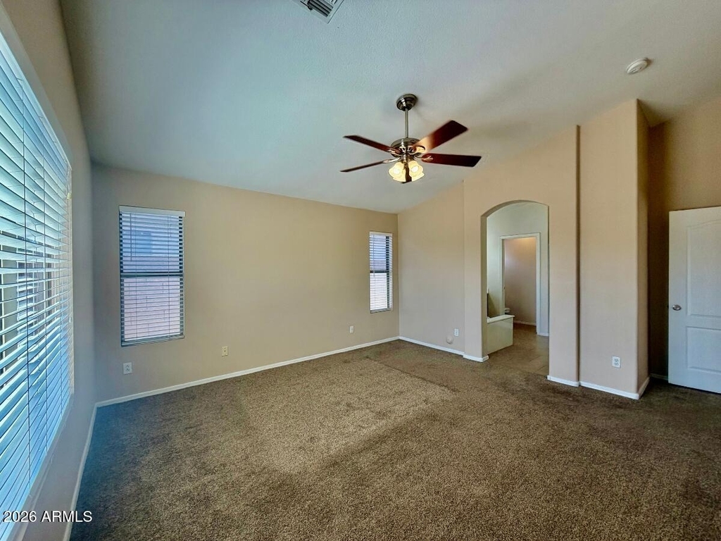 9323 W Harmony Lane - Photo 6